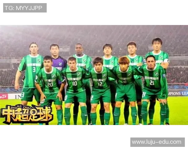 足球明星升级版全新体验引领球迷热潮重塑足球魅力与激情的未来之路 足球明星升级版全新体验引领球迷热潮重塑足球魅力与激情的未来之路