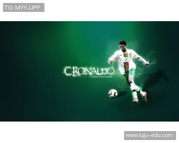 足球明星展板设计图创意展示与视觉冲击力分析 足球明星展板设计图创意展示与视觉冲击力分析