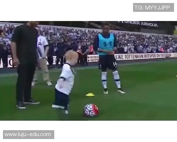 足球明星毛毯设计灵感分享及图片大全欣赏让你感受足球魅力与温暖 足球明星毛毯设计灵感分享及图片大全欣赏让你感受足球魅力与温暖