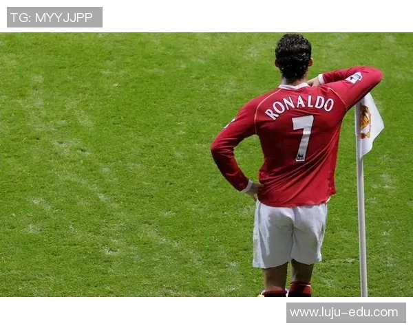 足球明星的辉煌岁月与经典瞬间全景回顾图集